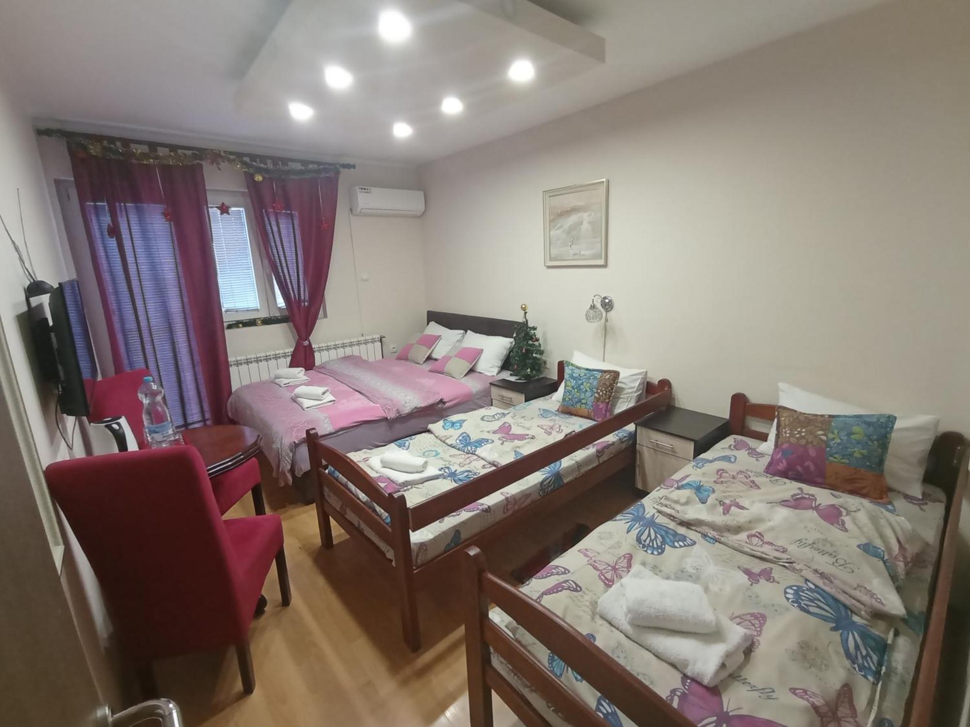 Apartments & Rooms -Mdl Lazic Beograd Eksteriør billede